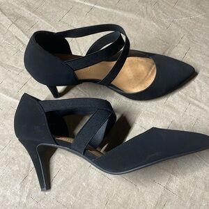 Solanz comfort black soft pump size 10